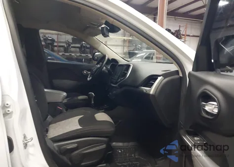 2014 Jeep Cherokee Latitude z USA, uszkodzony, nr VIN 1C4PJMCB7EW128059